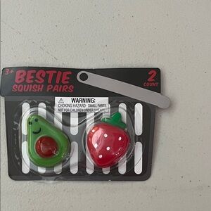 Bestie Squish Pairs Avocado & Strawberry Squishies new